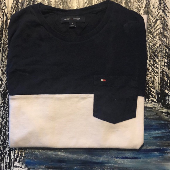 Tommy Hilfiger Shirt Medium - Picture 1 of 3